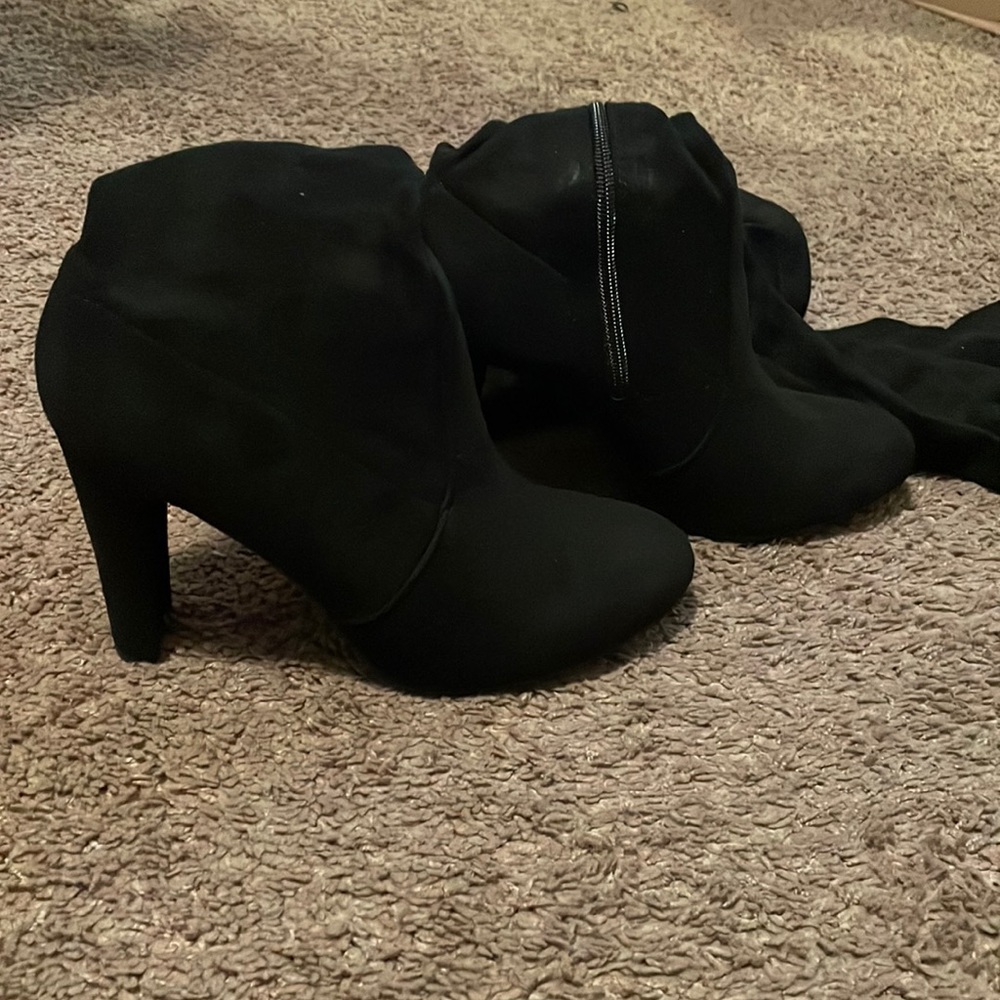 Black knee high boots